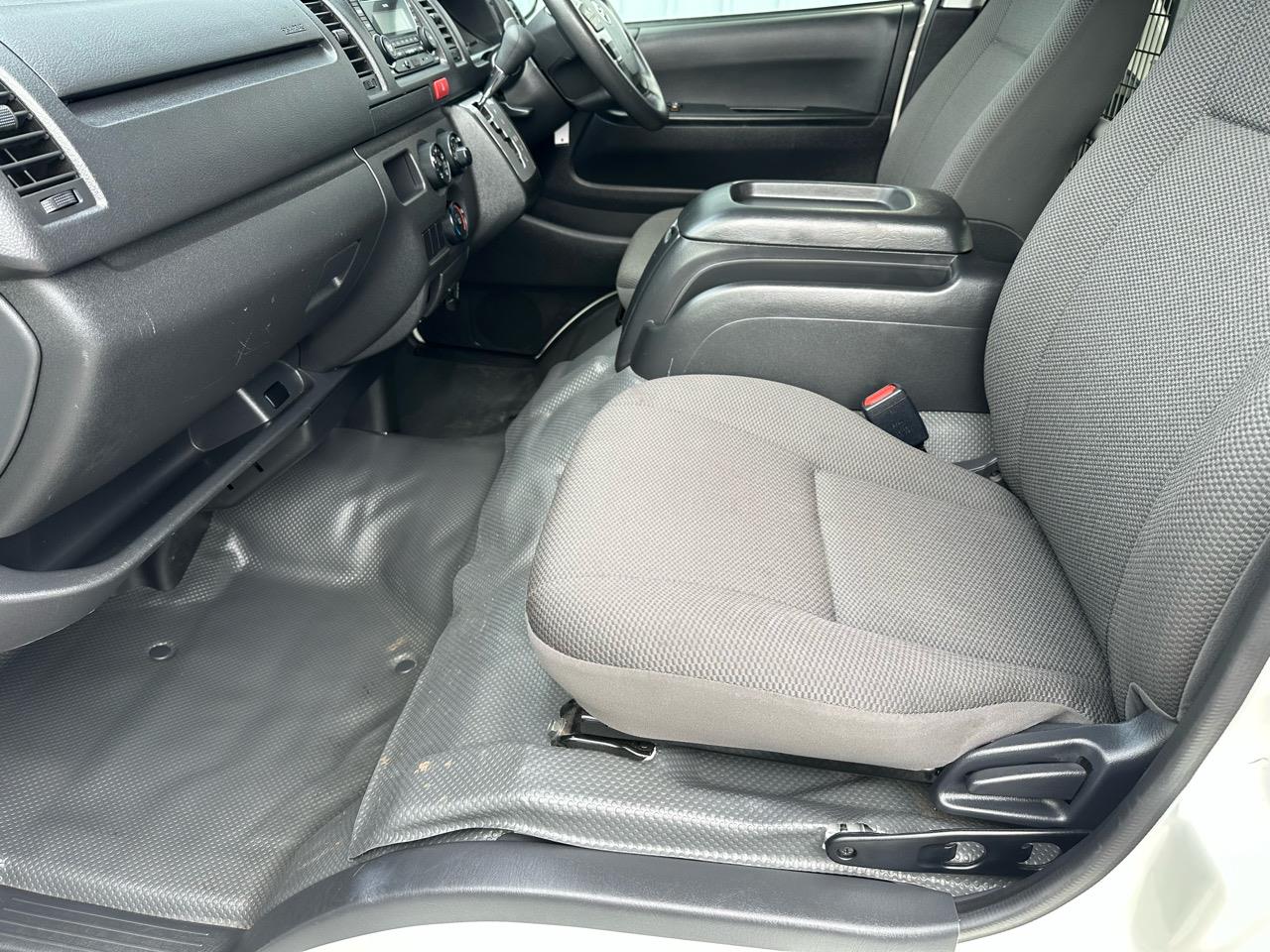 2019 Toyota HIACE