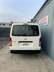 2018 Toyota HIACE - Thumbnail