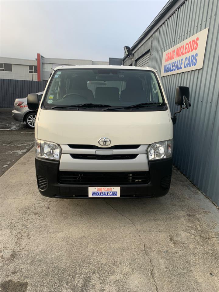 2018 Toyota HIACE