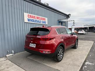 2017 Kia Sportage - Thumbnail