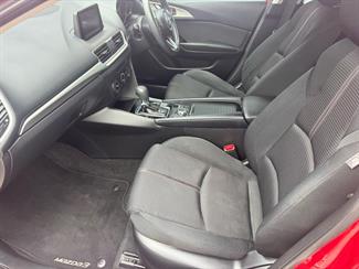 2017 Mazda Mazda3 - Thumbnail