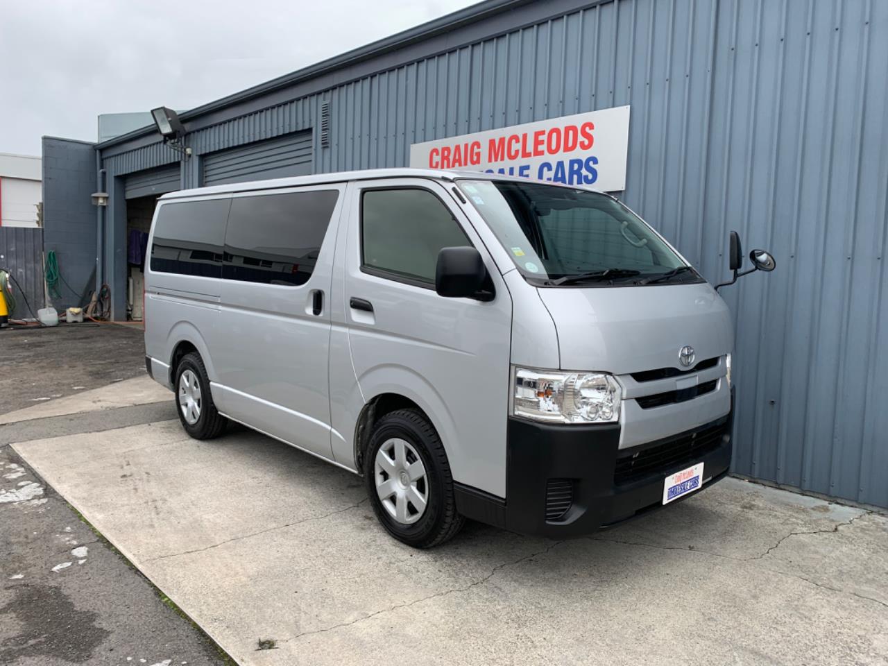 2019 Toyota HIACE