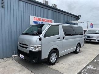 2019 Toyota HIACE - Thumbnail