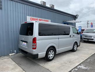 2019 Toyota HIACE - Thumbnail