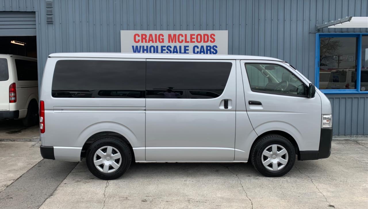 2019 Toyota HIACE