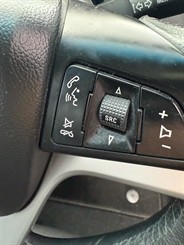 2013 Holden Cruze - Thumbnail