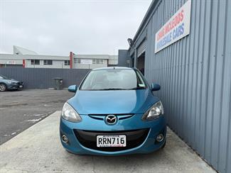 2013 Mazda Mazda2 - Thumbnail