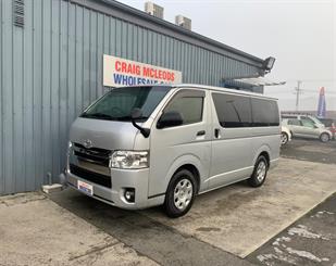 2018 Toyota HIACE - Thumbnail