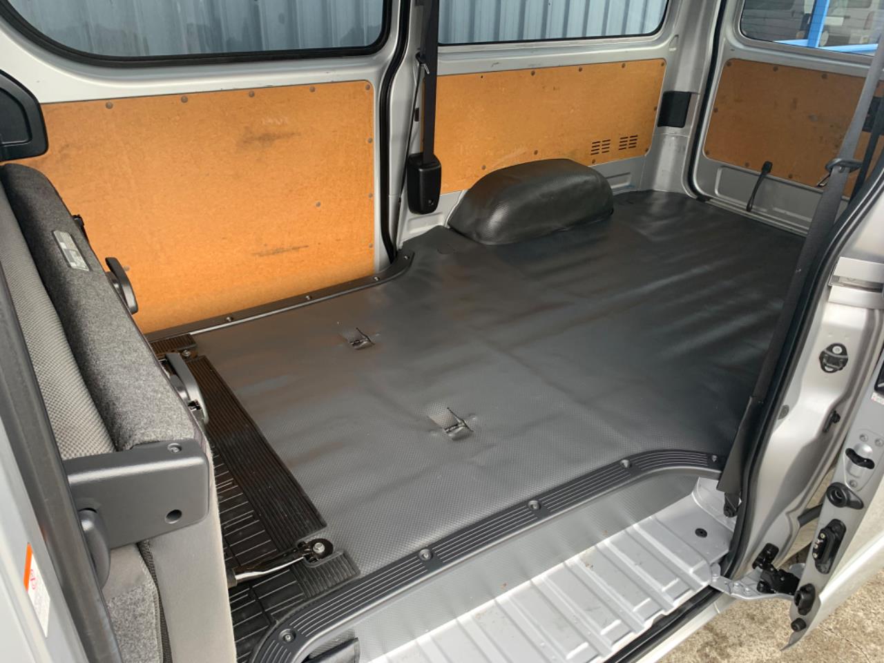 2018 Toyota HIACE