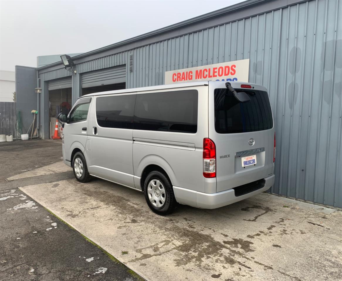 2018 Toyota HIACE