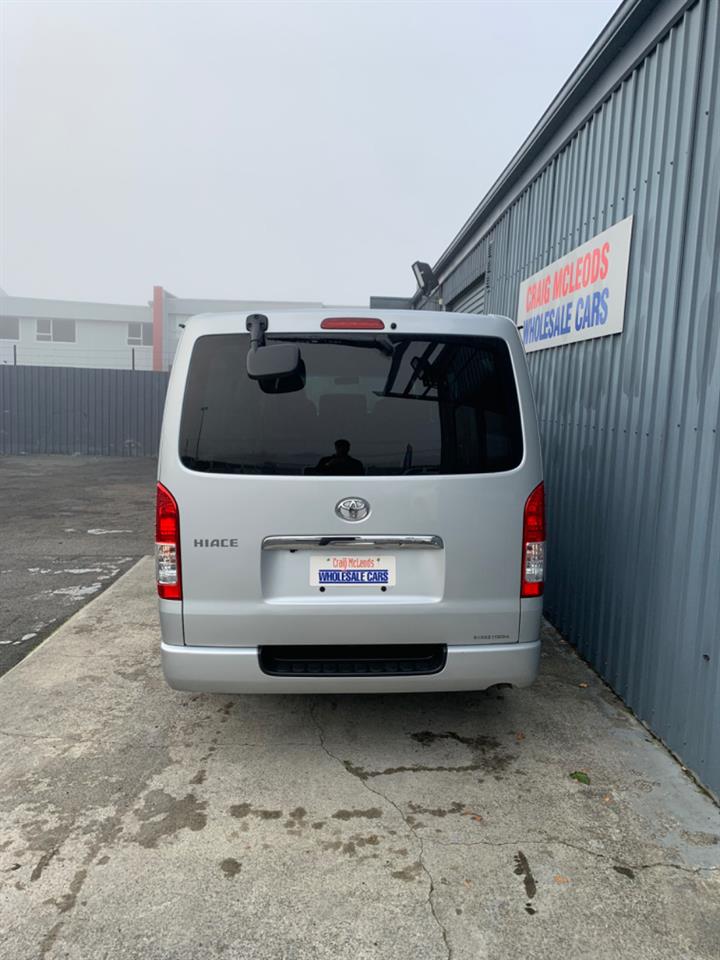 2018 Toyota HIACE