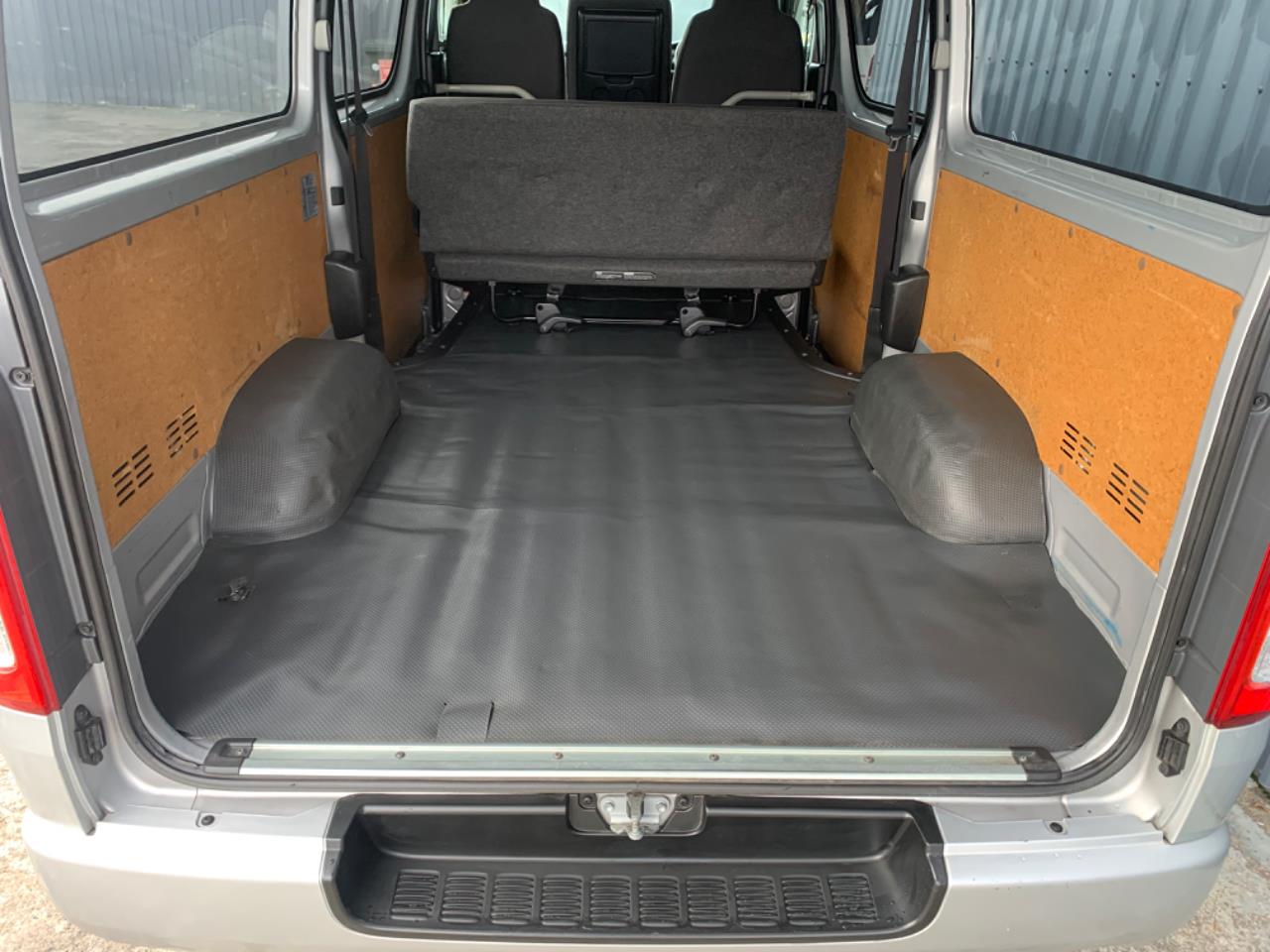 2018 Toyota HIACE