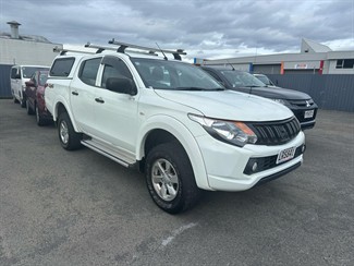 2019 Mitsubishi Triton - Thumbnail