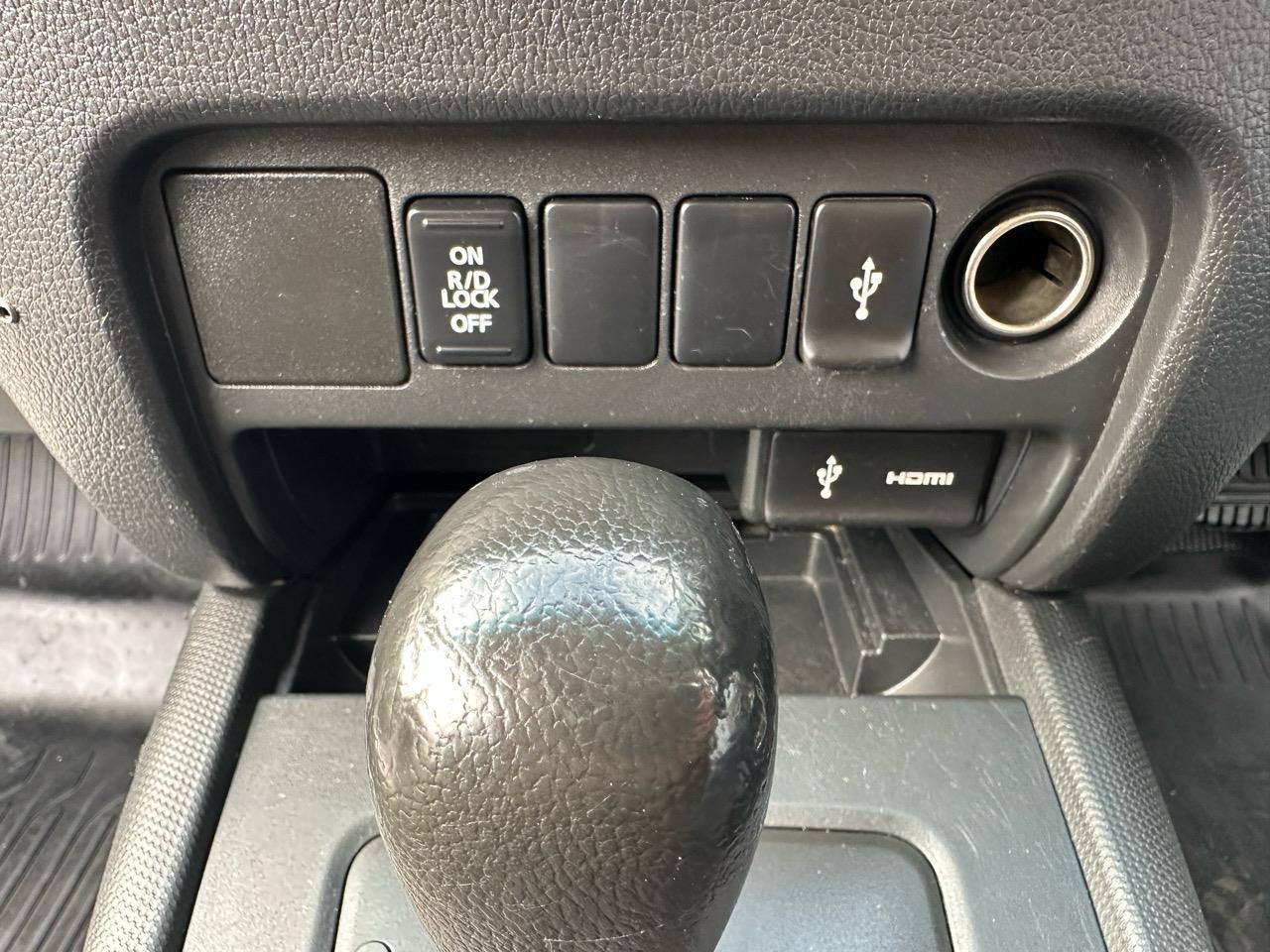 2019 Mitsubishi Triton