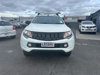 2019 Mitsubishi Triton - Thumbnail