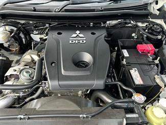2019 Mitsubishi Triton - Thumbnail