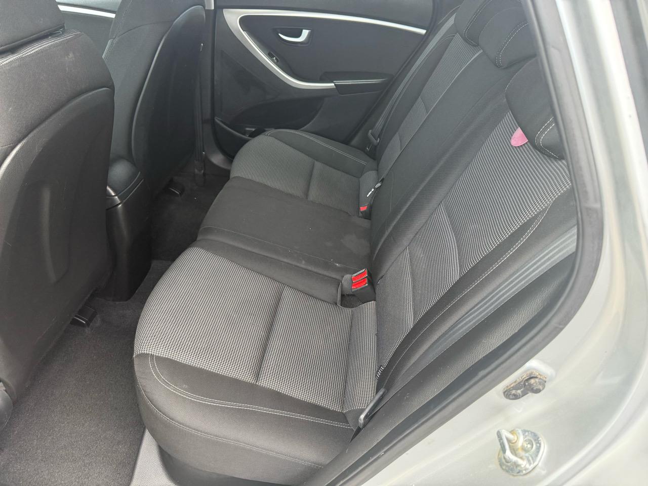 2013 HYUNDAI I30