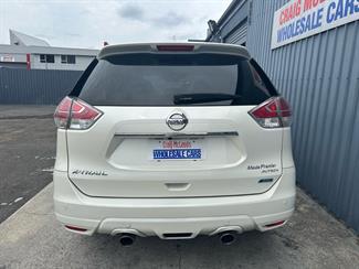 2017 Nissan X-Trail - Thumbnail