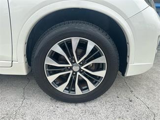 2017 Nissan X-Trail - Thumbnail