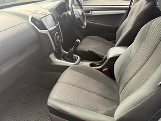 2016 ISUZU D-Max - Thumbnail