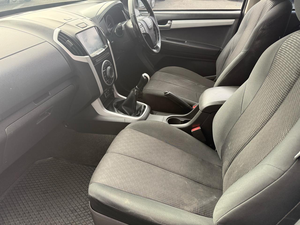 2016 ISUZU D-Max