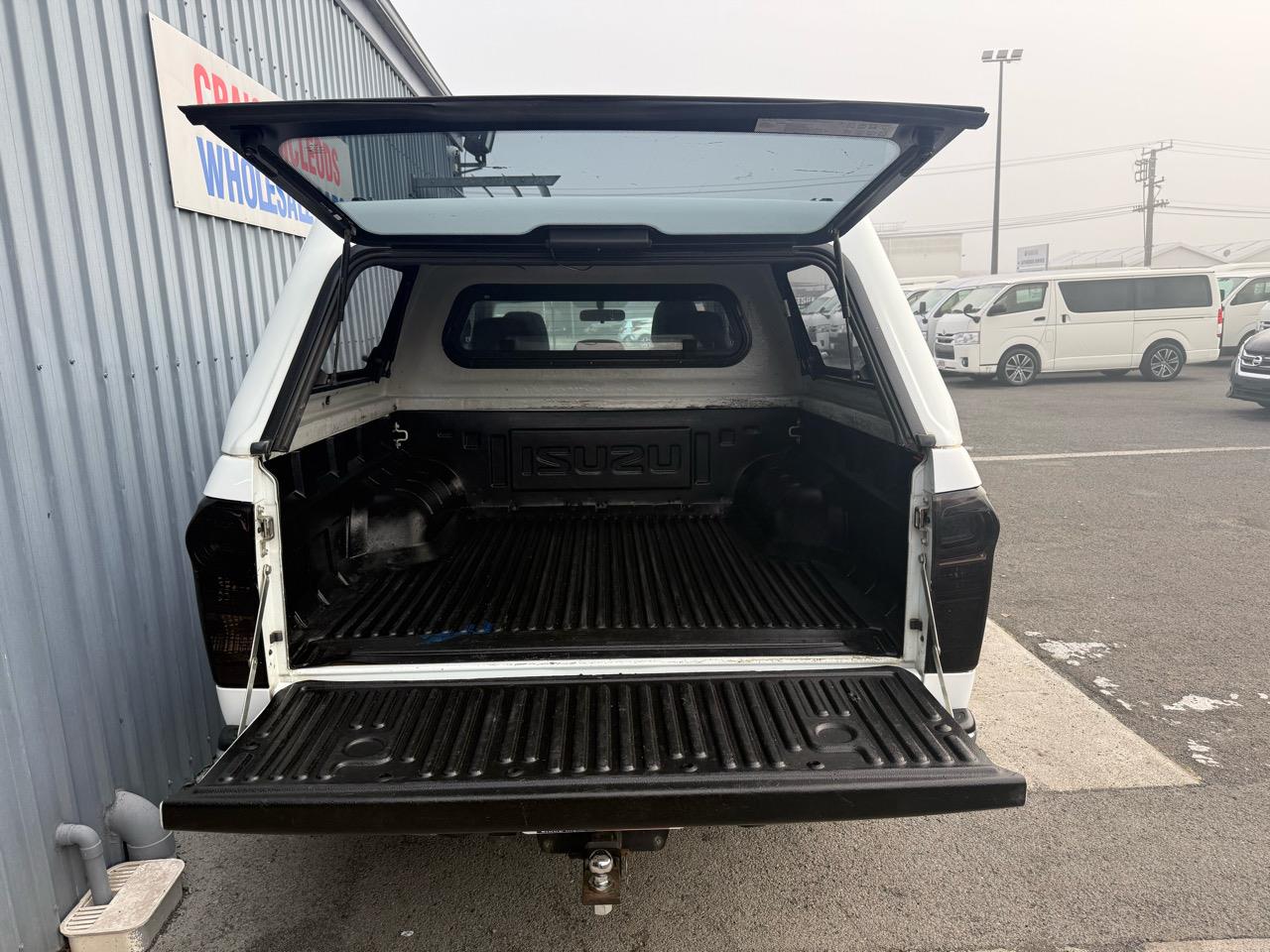 2016 ISUZU D-Max
