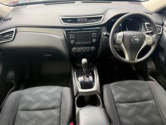2014 Nissan X-Trail - Thumbnail