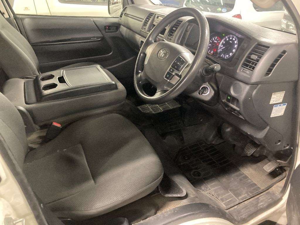 2021 Toyota HIACE
