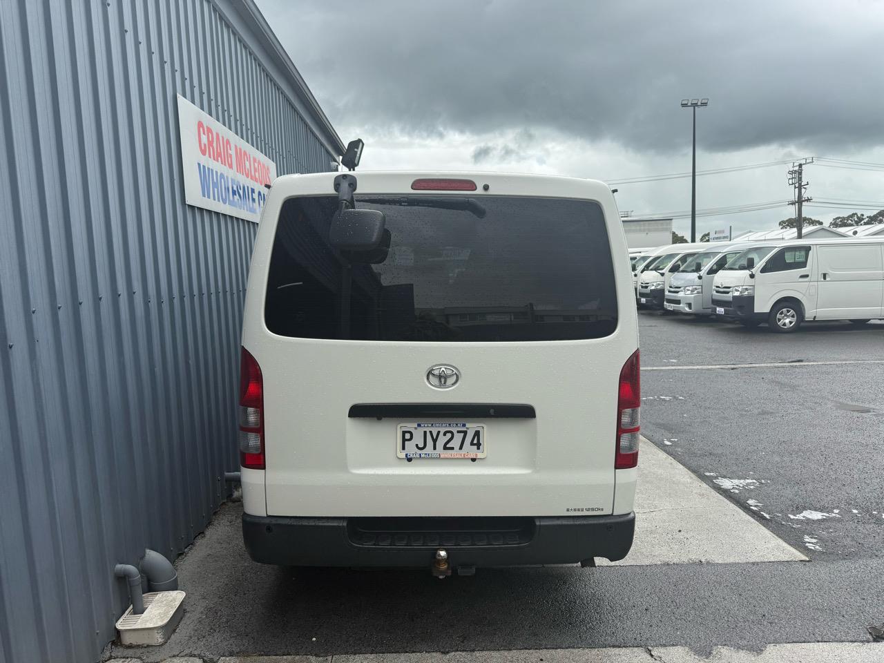 2018 Toyota HIACE