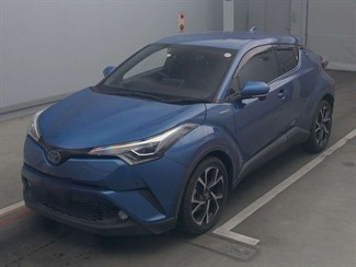 2017 Toyota C-HR - Thumbnail