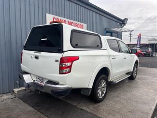 2018 Mitsubishi Triton - Thumbnail