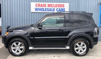 2006 Mitsubishi PAJERO - Thumbnail