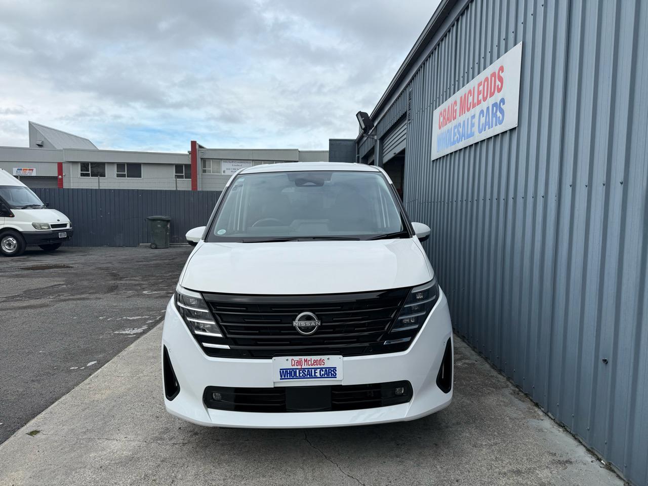 2023 Nissan SERENA
