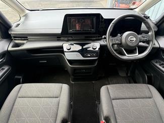 2023 Nissan SERENA - Thumbnail
