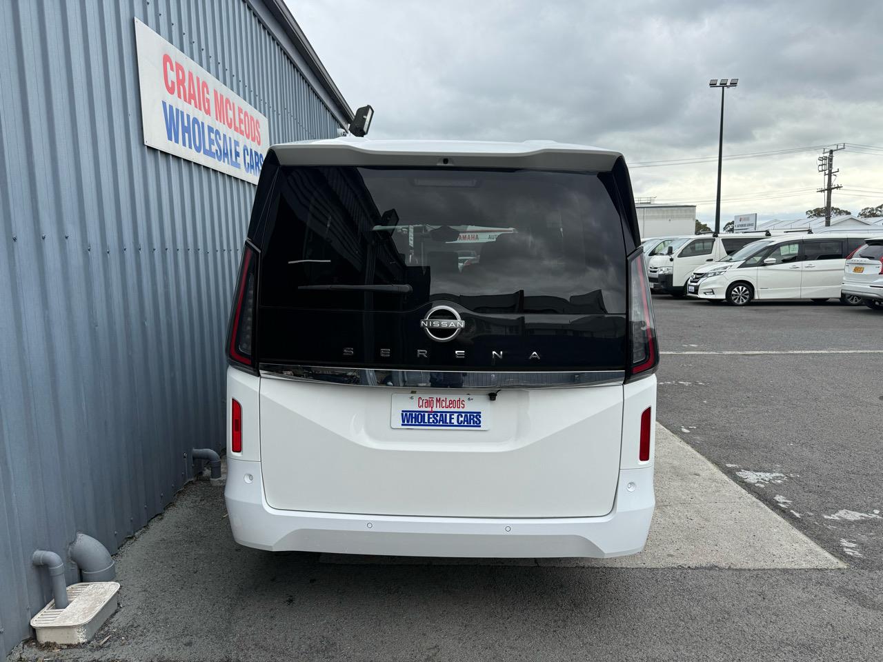 2023 Nissan SERENA