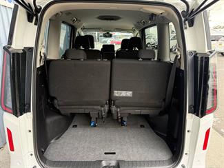 2023 Nissan SERENA - Thumbnail