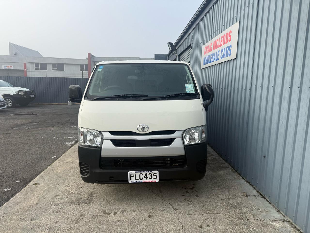 2022 Toyota HIACE