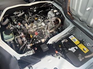 2022 Toyota HIACE - Thumbnail