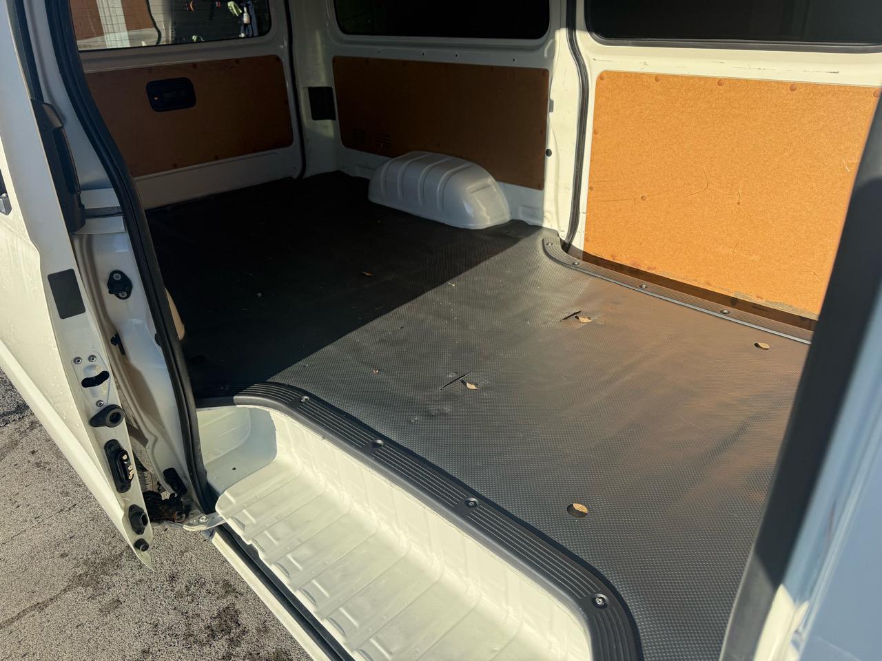2022 Toyota HIACE