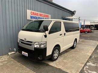 2018 Toyota HIACE - Thumbnail