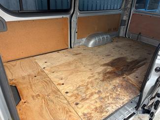 2010 Toyota HIACE - Thumbnail
