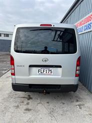 2010 Toyota HIACE - Thumbnail