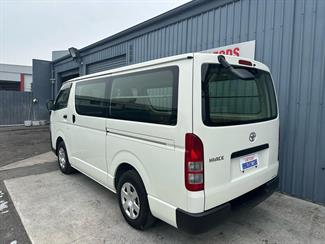 2021 Toyota HIACE - Thumbnail
