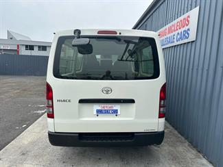 2021 Toyota HIACE - Thumbnail