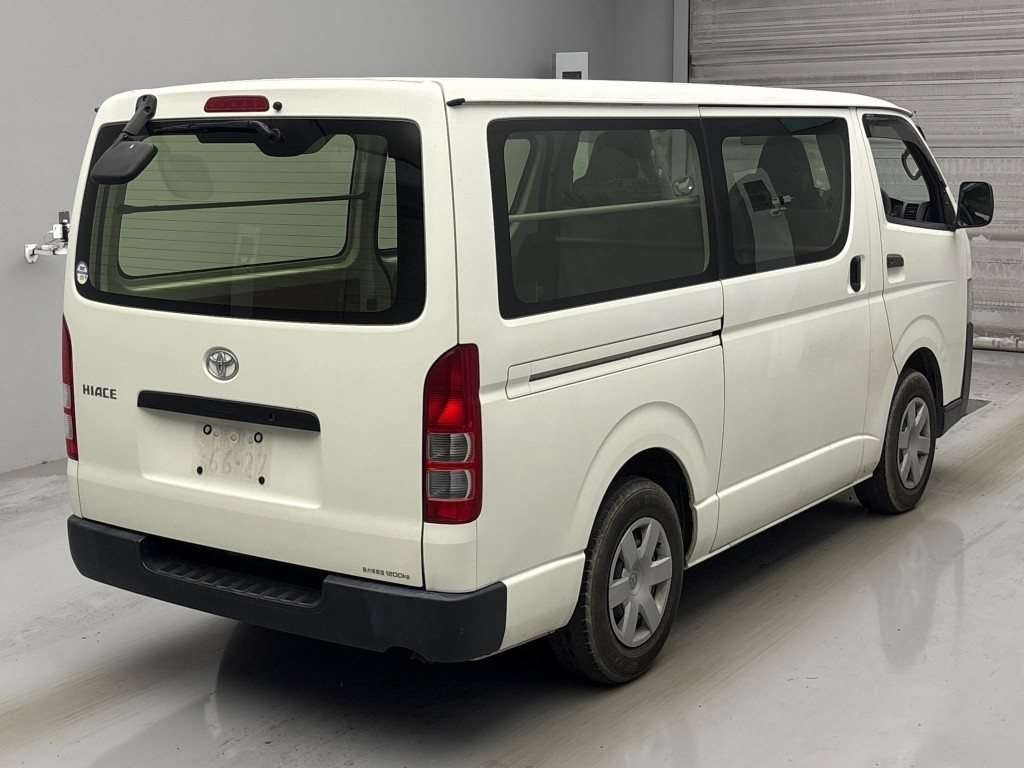 2021 Toyota HIACE