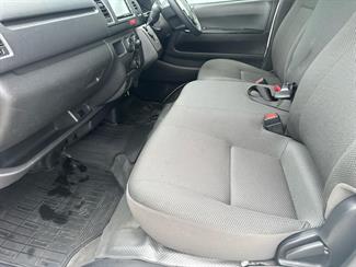 2021 Toyota HIACE - Thumbnail