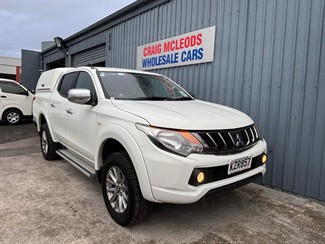 2017 Mitsubishi Triton - Thumbnail