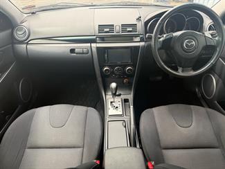 2009 Mazda Axela - Thumbnail