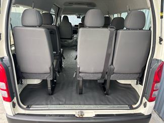 2020 Toyota HIACE - Thumbnail
