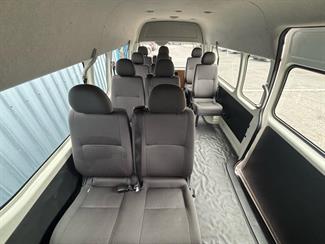 2020 Toyota HIACE - Thumbnail